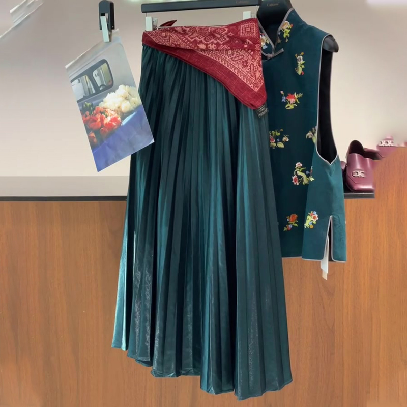 欧货高端青绿色丝绒百褶半身裙女