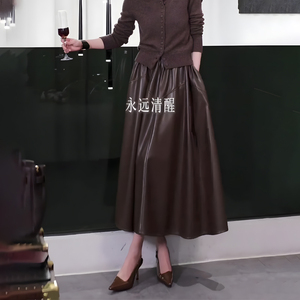 栗色大码加厚半身裙女2024年冬季新款褶皱A字复古简约百搭百褶裙