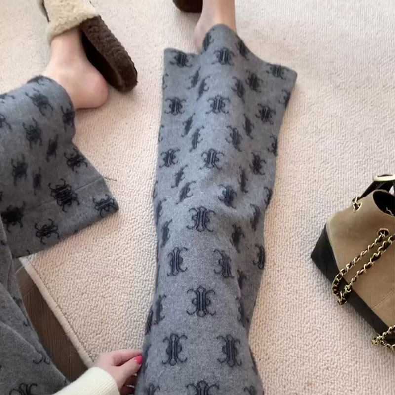 高端定制灰色碎花大码阔腿针织裤女2025冬季新款加厚慵懒风休闲裤,女装/女士精品,大码裤装,淘宝优惠券,粉丝福利购,淘宝优惠卷