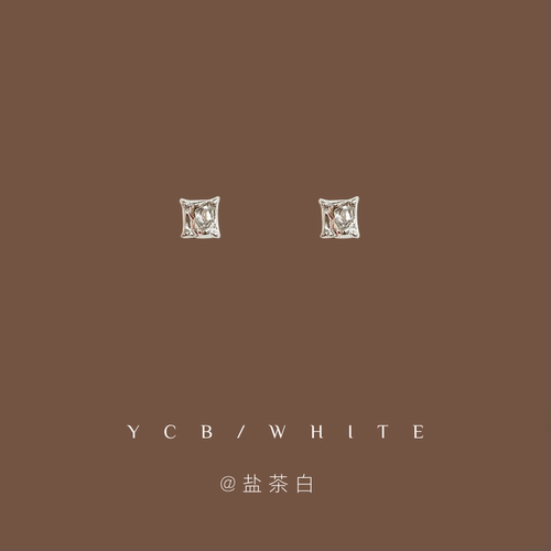 「熔岩拿铁」mini银色耳钉子！