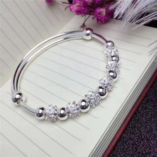 白铜镀银手环 年轻款梅花转动珠手镯串珠推拉镯子 送女友节日礼物