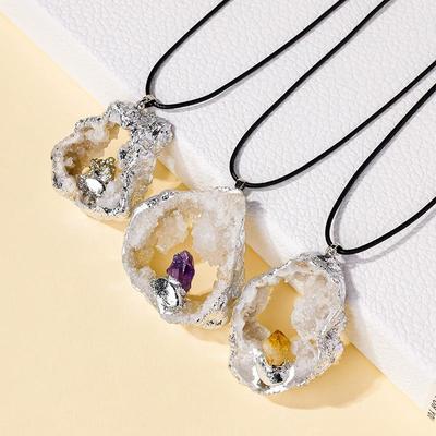 跨境天然水晶原石镶嵌玛瑙晶洞吊坠镀银边石头项链饰品挂件