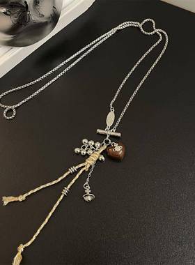 新款彩色星球爱心项链女长款个性小众设计感斜挎卫衣毛衣链男配饰