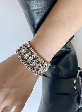 博主同款韩系小众弹性古银水钻手环手镯夸张个性复古首饰手链饰品