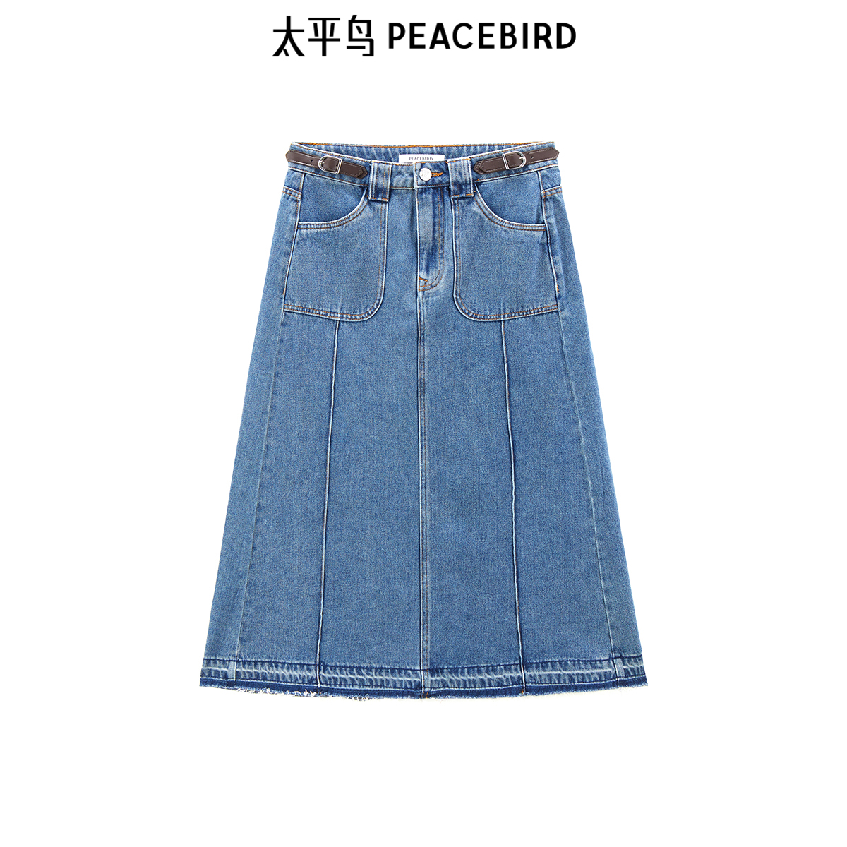 太平鸟女装韩版秋季贴袋腰部拼接字母皮标牛仔长裙A1HFE3213