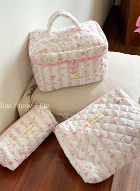 独家定制面料bunny garden蕾丝碎花兔子化妆包大容量便携收纳洗漱