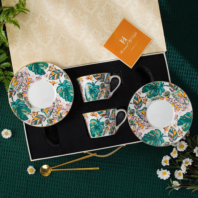 高颜值芭提雅风森绿色杯碟