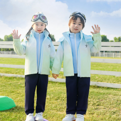 校服小学生班服冬季套装儿童幼儿园园服校服夏季冲锋衣三件套定制
