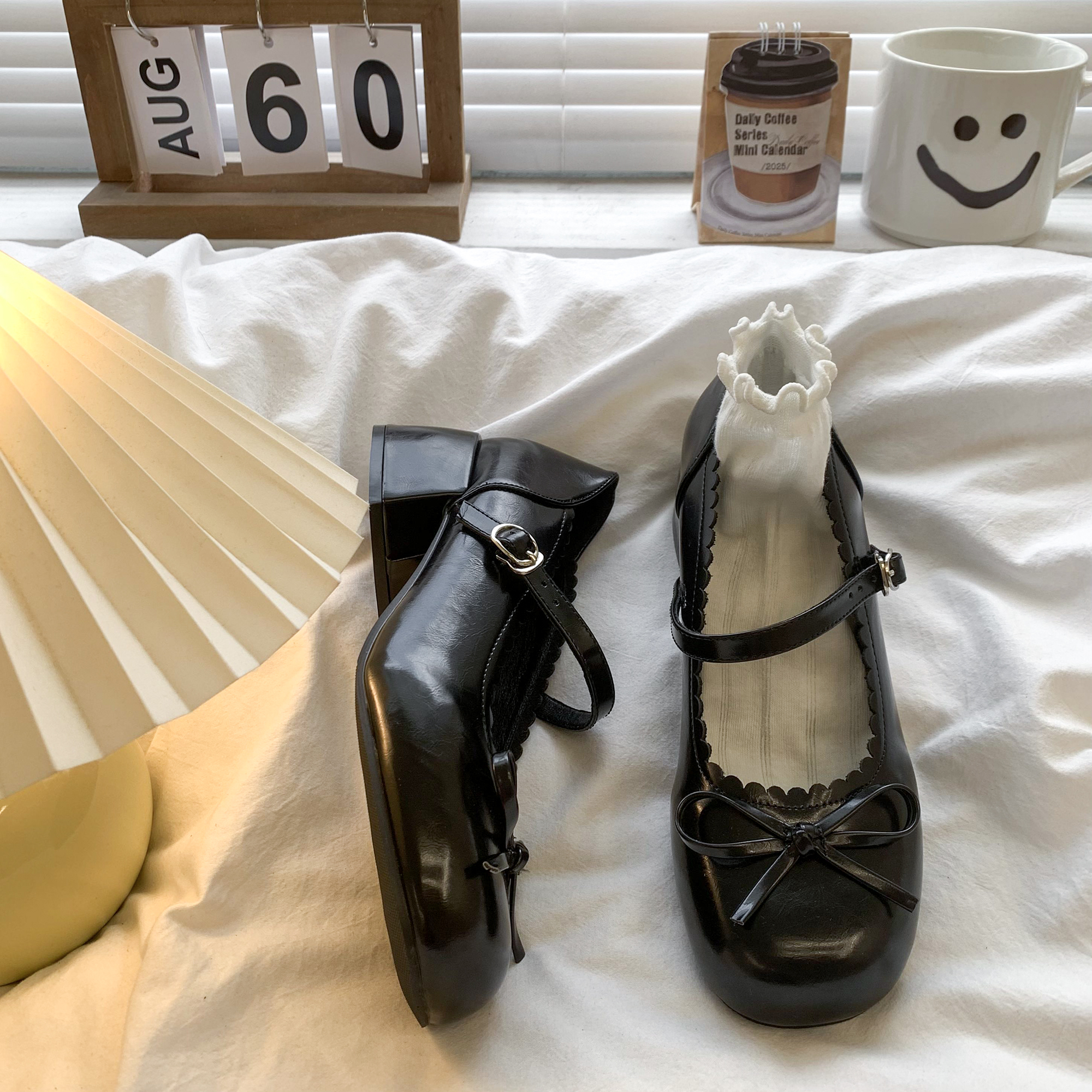 French bow Thick heel Mary Jane Single shoes female 2025 summer The new Word for word Ballet Thick heel high-heeled shoes
