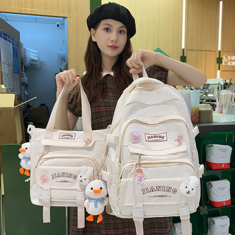 高颜值书包女初中生2025新款背包
