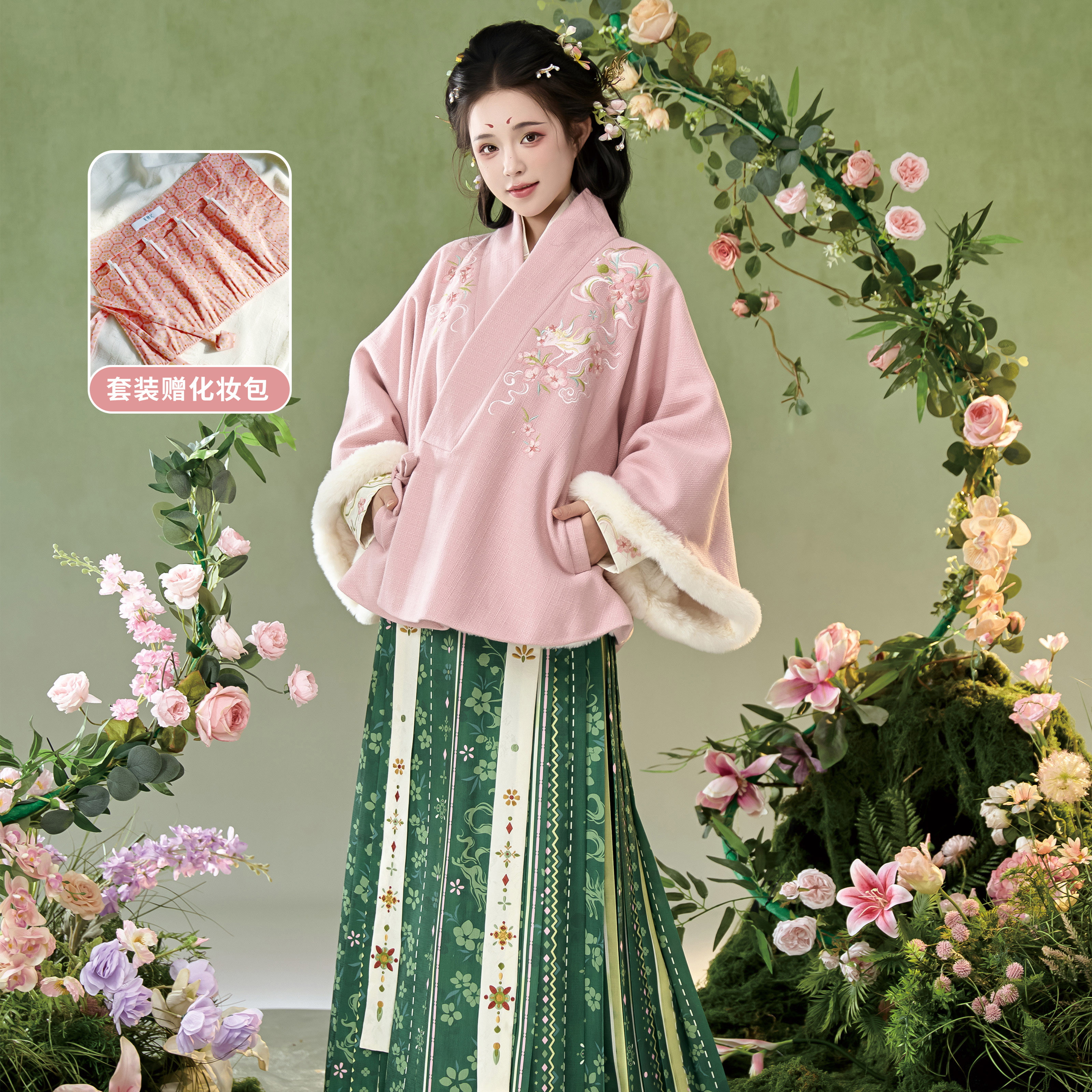 花朝记｜花间灵玑白狐｜明制汉服对穿交半袖短袄马面裙绣花日常冬