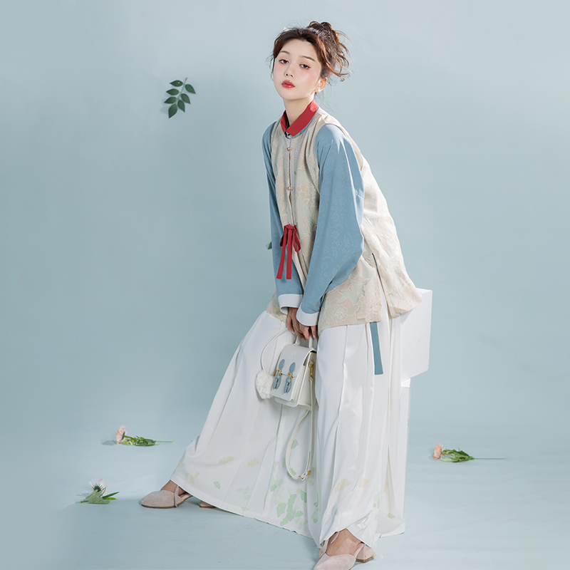 诗歌飞鸟花朝记汉服原创