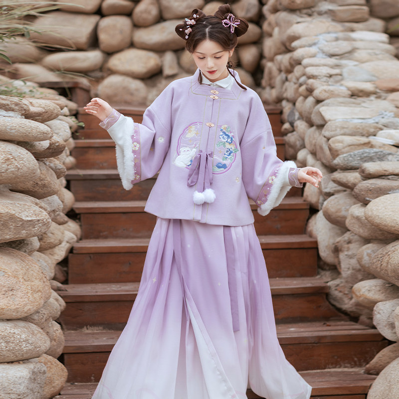 暮秋风物·星露 花朝记汉服原创设计 明制毛呢方领半袖竖领衫百迭