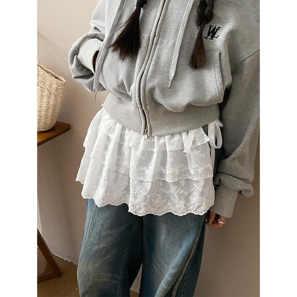 2025新款韩版白色蕾丝屁股窗帘女性春季新款分层高底衬衫韩国风格