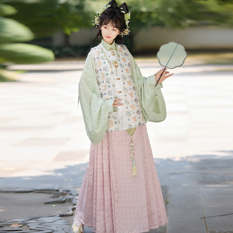 新款明制汉服新中式比甲秋冬款
