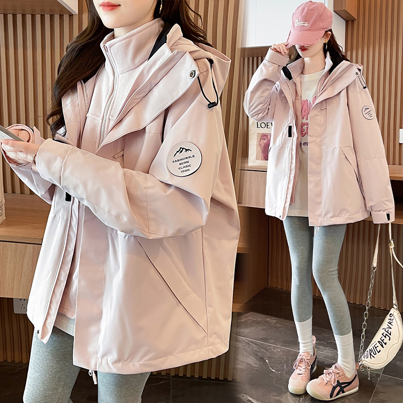 粉色加绒加厚冲锋衣外套女三合一可拆卸秋冬装新款情侣户外登山服
