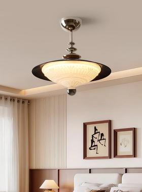 High-quality medium-winded bedrooms suck light, walnut wood,