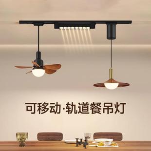 the French chandeliers crea have Restaurant The Central