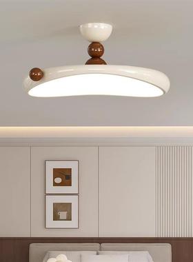 Round-smoking toplights, French-cream wind connoisseur, medi