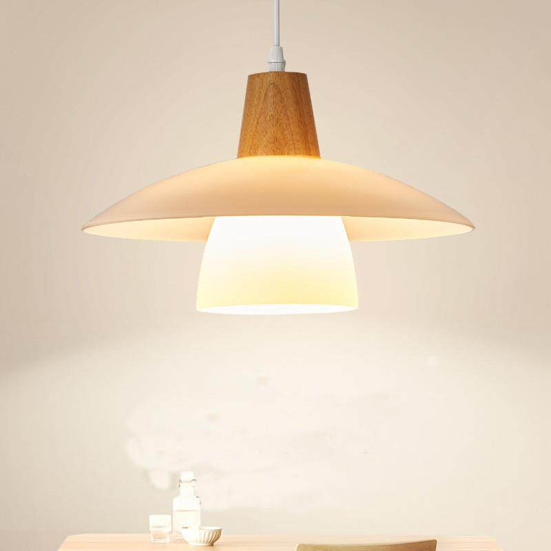 The Danish Jianyos Fried Disco chandelier and the creative