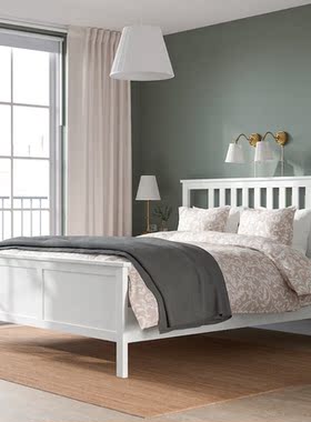 双人床北欧简约奢华大木床奶油风胡桃木白色储物单人床黑色实木床