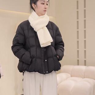 冬日氛围感黑色短款羽绒服女宽松显瘦圆领保暖外套