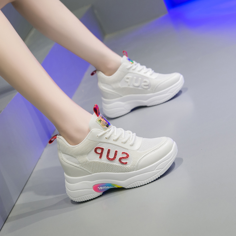 网红内增高运动鞋女2019秋季新款系带透气厚底韩版金闪休闲鞋潮在类目 女鞋, 低帮鞋中 - 来自Buy2taobao.com提供专业的淘宝代购服务