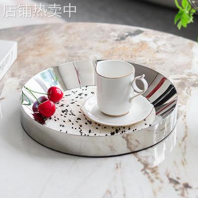 现代装饰圆形金属皮革托盘摆件轻奢样板房咖啡厅会所简约软装饰品