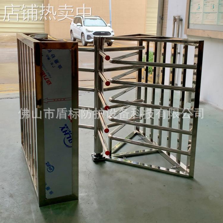 球场单向通行旋转门厂家不锈钢栅栏杆导向转闸机半高手推进入门闸