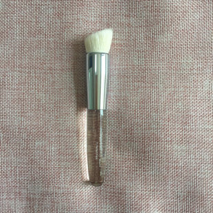 Trish McEvoy斜切平头面部刷细光锋山羊毛71#！