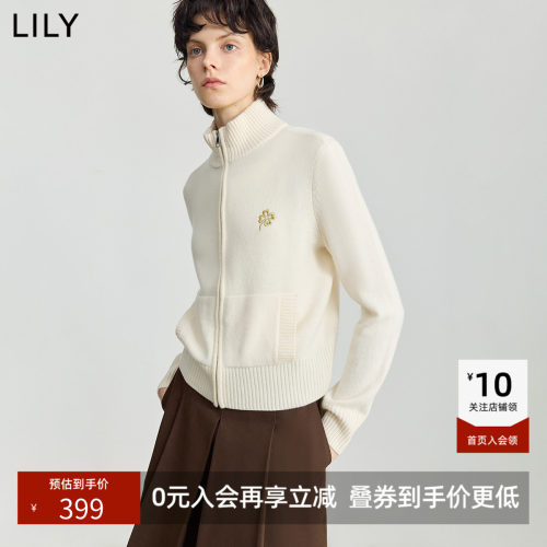 半高领设计 修饰颈部线条