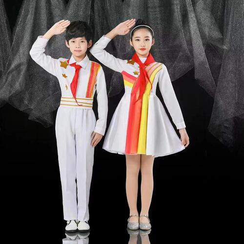 儿童合唱团红歌比赛诗歌朗诵
