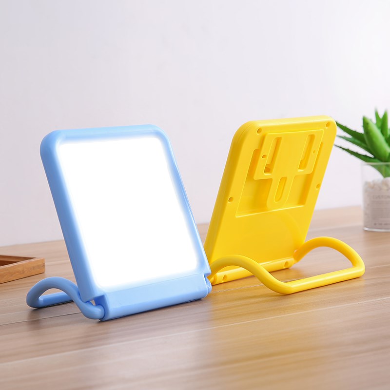 牆上帶挂鈎簡易桌面方便鏡子學生洗臉鏡甜美塑料高清裝飾洗手在類目 家庭/個人清潔工具, 個人洗護清潔用具, 梳子/便攜用鏡, 隨身化妝鏡中 - 來自Buy2taobao.com提供專業的淘寶代購服務