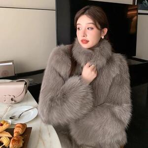 今年流行的富家千金网红绝美皮草外套女2024年轻时尚新款爆款洋气