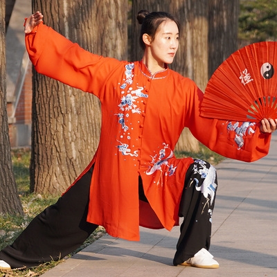 高档马蕾太极春夏款高档太极服女表演服气功服练功服比赛服刺绣云