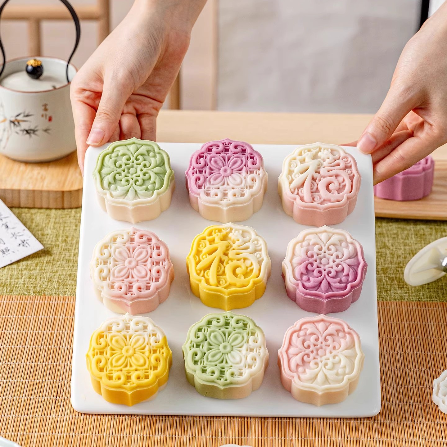 塑料50-60克中国风立体棱形月饼