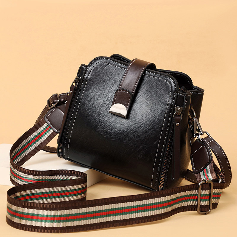 秋冬小包包女包2020新款时尚百搭潮韩版软皮水桶包女士单肩斜挎包