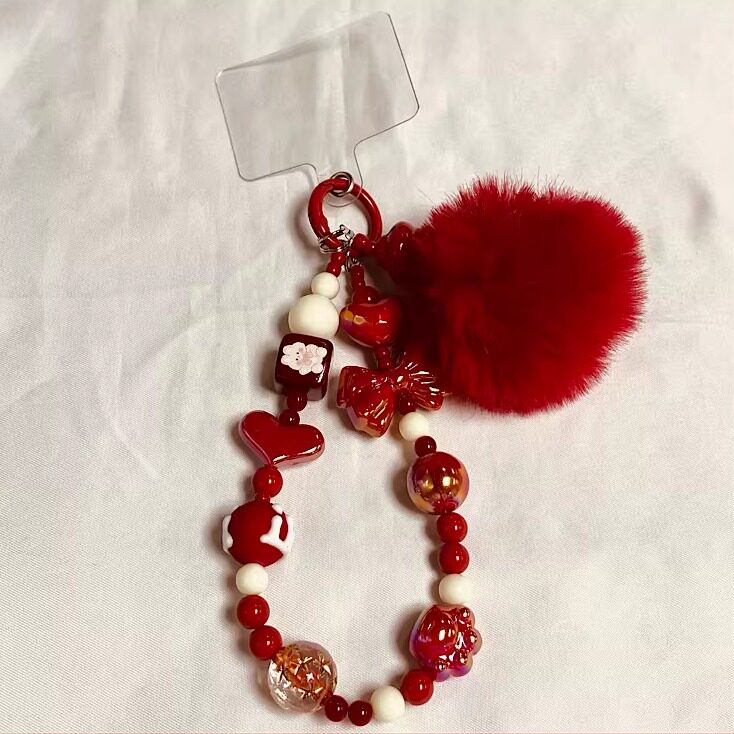 挂绳短款手腕绳手串珠红色绳挂链女款毛球猫猫饰品挂件
