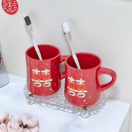 高密丝硬毛毛牙刷致范新婚陶瓷漱口杯结婚牙刷杯子套装套红色一对