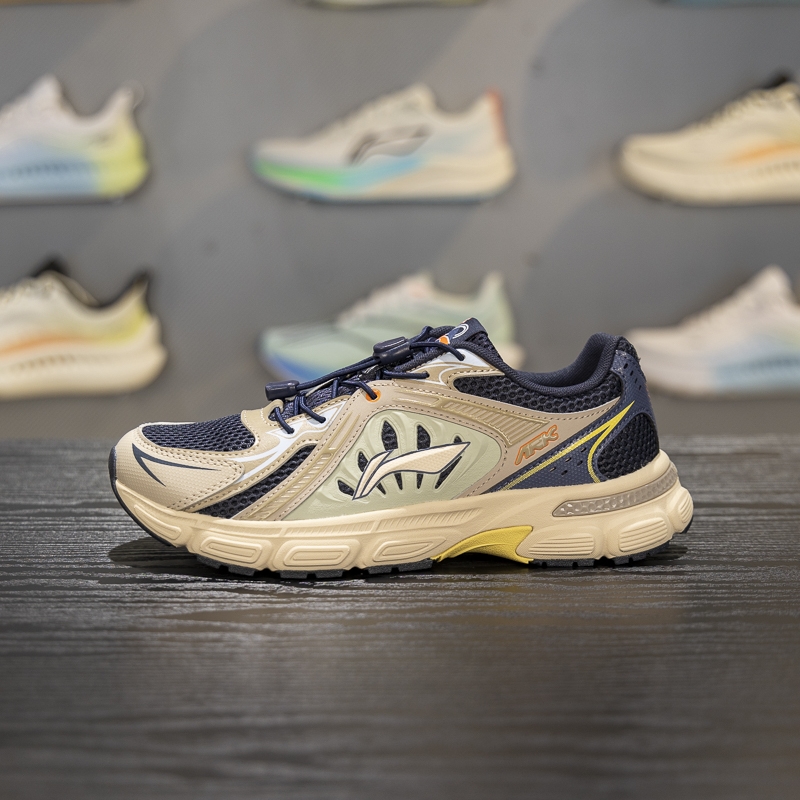 李宁儿童休闲鞋2025秋新款方舟V5男女大童减震回弹运动鞋YKCV096