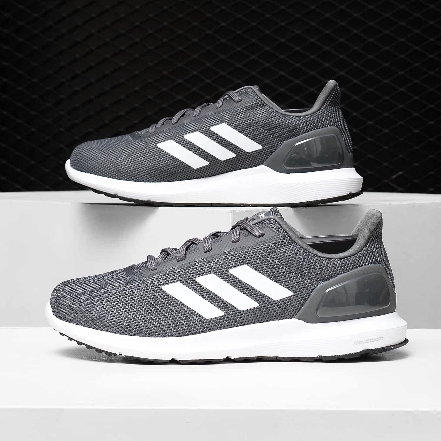 Adidas/阿迪达斯正品新款网面透气休闲运动男子跑步鞋B44881