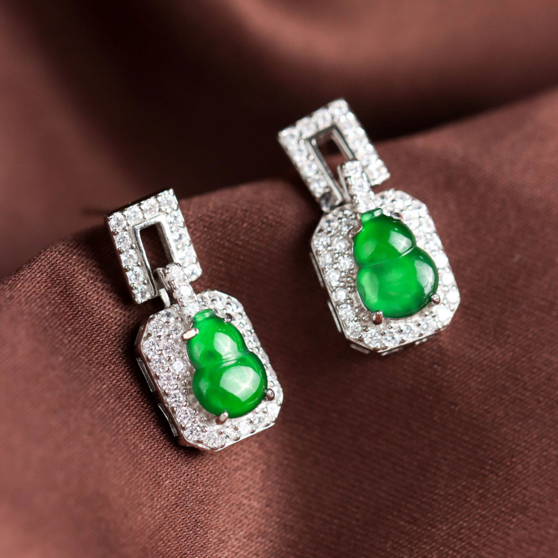 S925纯银翡翠耳钉0120