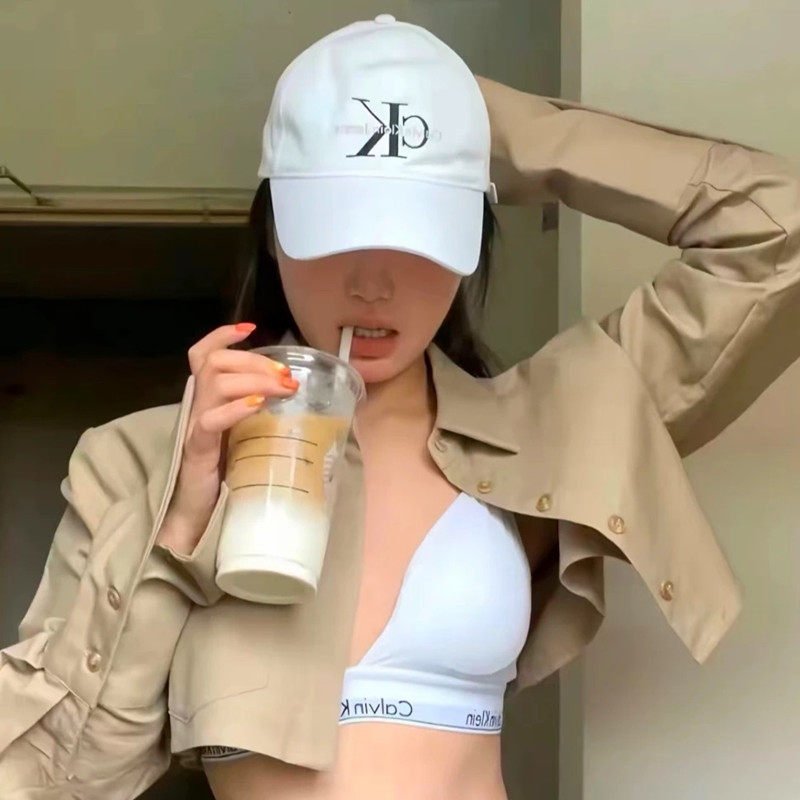 棒球帽jennie同款 牛仔刺绣鸭舌帽 软顶黑白小标女