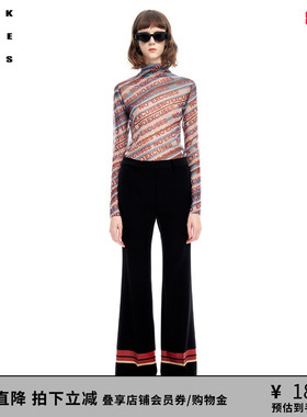 VVNK JANE PLUS秋冬新品经典满幅字母小高领打底衫女J314052309C