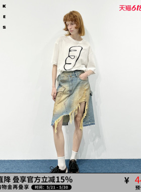 VVNK JANE PLUS夏季法棍印花宽松短袖T恤女J520569370C