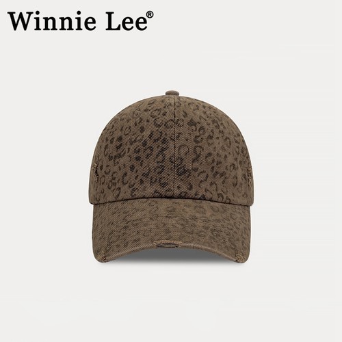 WinnieLee日本设计师联名款帽子