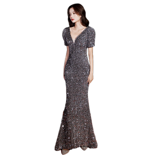 年会晚礼服名媛设计感高级2026新款气质轻奢小众高端鱼尾亮片蓝色