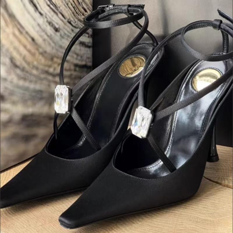 牛牛三宝2025新款时髦超高跟奢华水钻尖头凉鞋女真丝性感细跟女鞋