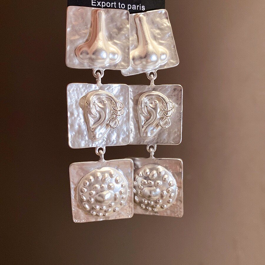复古宫廷风独特设计五官雕刻耳环高级感小众几何鼻子耳朵眼睛耳饰