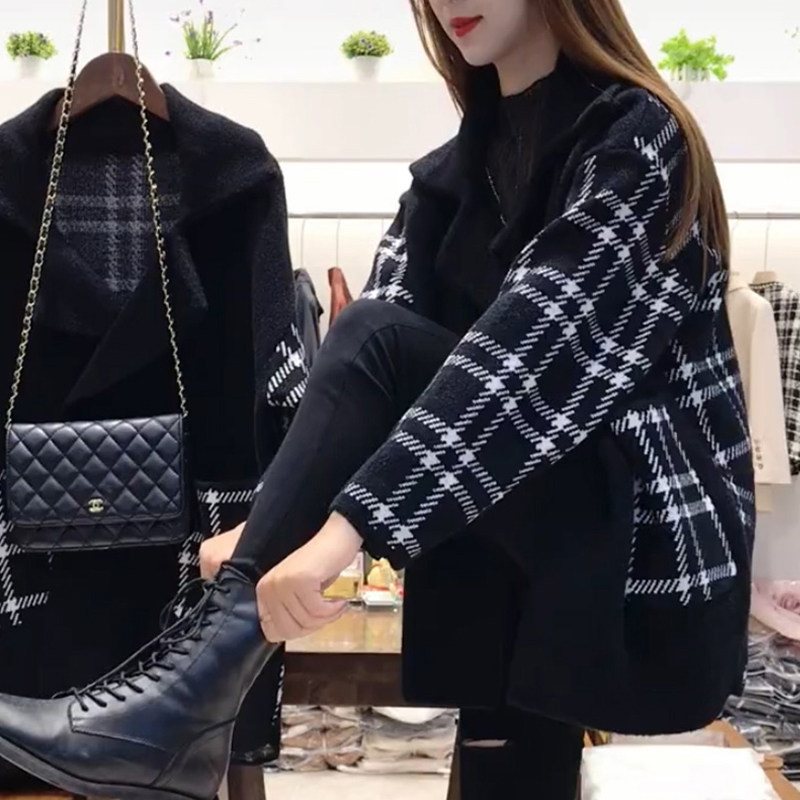 新品格子毛呢外套女春秋季新款欧货洋气小个子加厚西装领短款呢子
